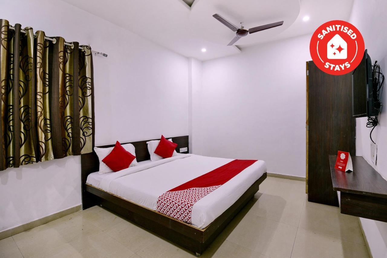 Oyo 9969 Hotel Kshipra Dham Уджайн Екстериор снимка